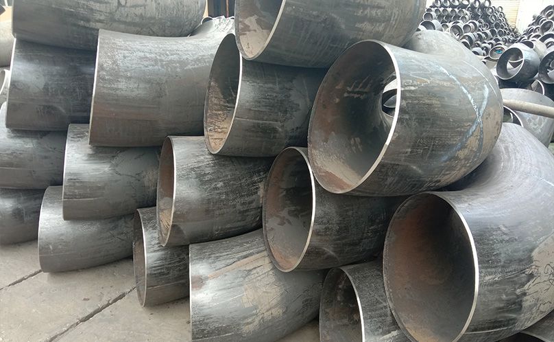 The Difference Between Stainless Steel Elbow From China Manufacturer And Carbon Steel Elbow