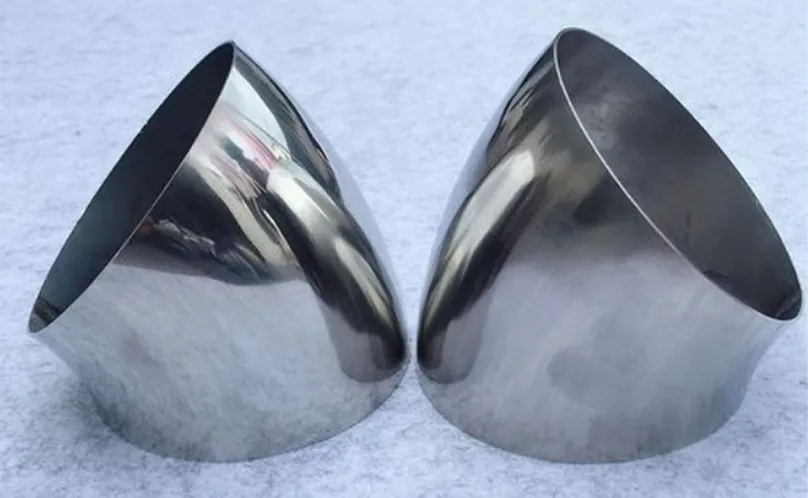 Analysis of 30 degree stainless steel elbow