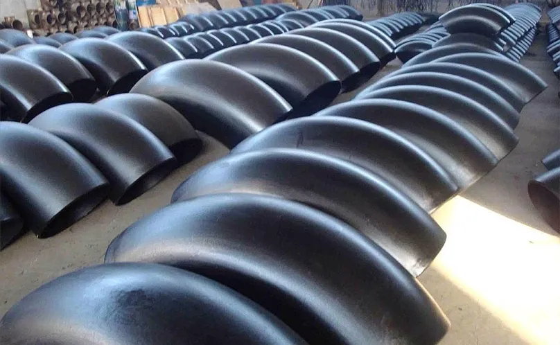 Large-diameter carbon steel elbow